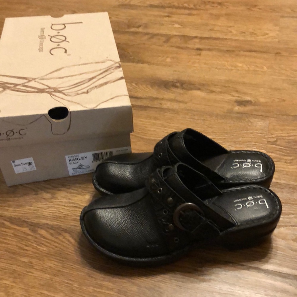 Shoes size 8
